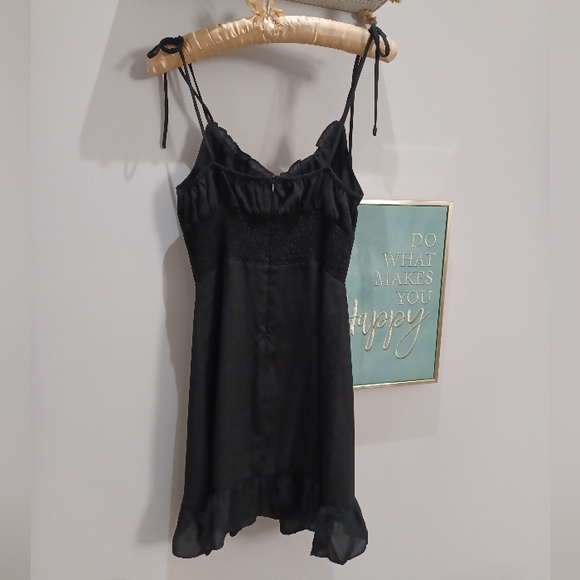 ⭐️HostPic⭐️Esther dress ReformationStyles - Picture 9 of 12